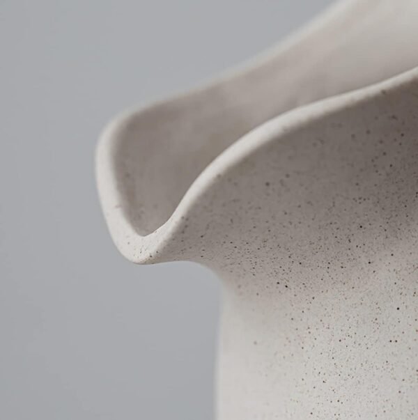 Kettle ceramic vase
