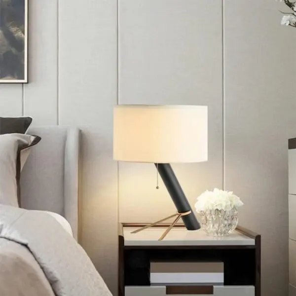 Iron Glow Lamp