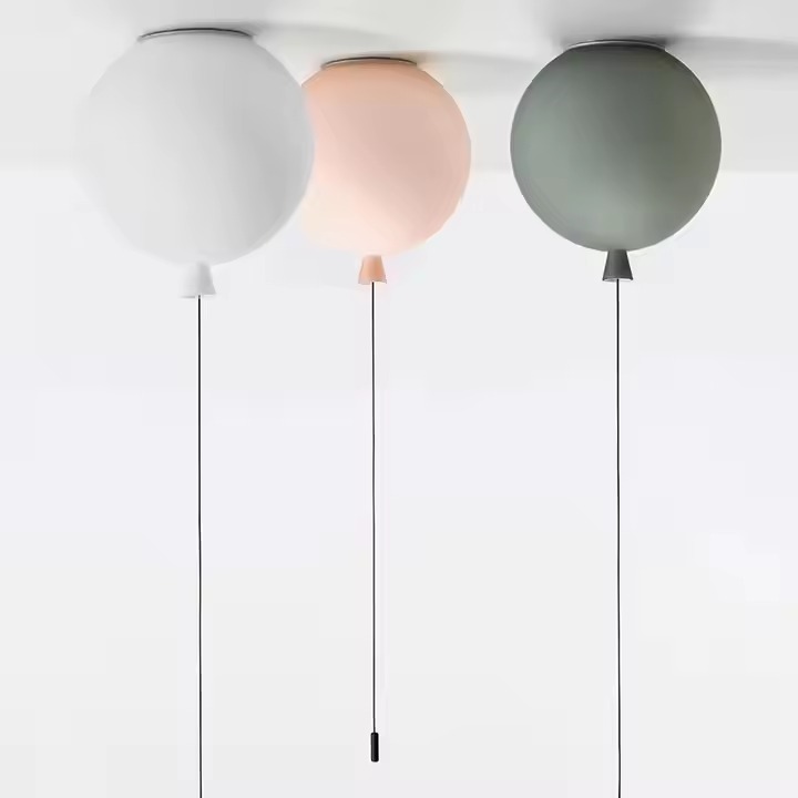 Balloon Ceiling Light - lampada