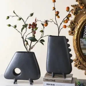 1 Geometric Black Vases