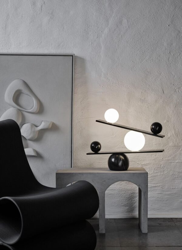 Black balance table light